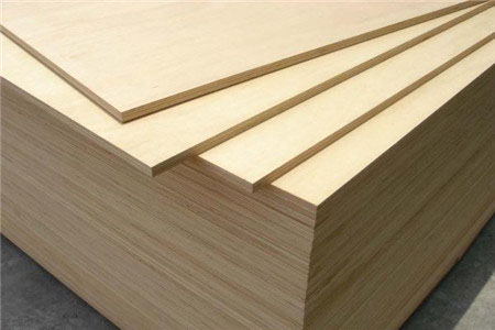 Introductio ad usum et classificationem plywood